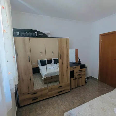 Vodenicata 5b8 Sveti Vlas Bŭnzarito